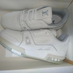 Read Listing BEFORE Responding - LOUIS VUITTON TRAINER SNEAKERS BRAND NEW VIRGIL ABLOH OFF WHITE