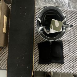 30” Skateboard, Helmet And Elbow Pads