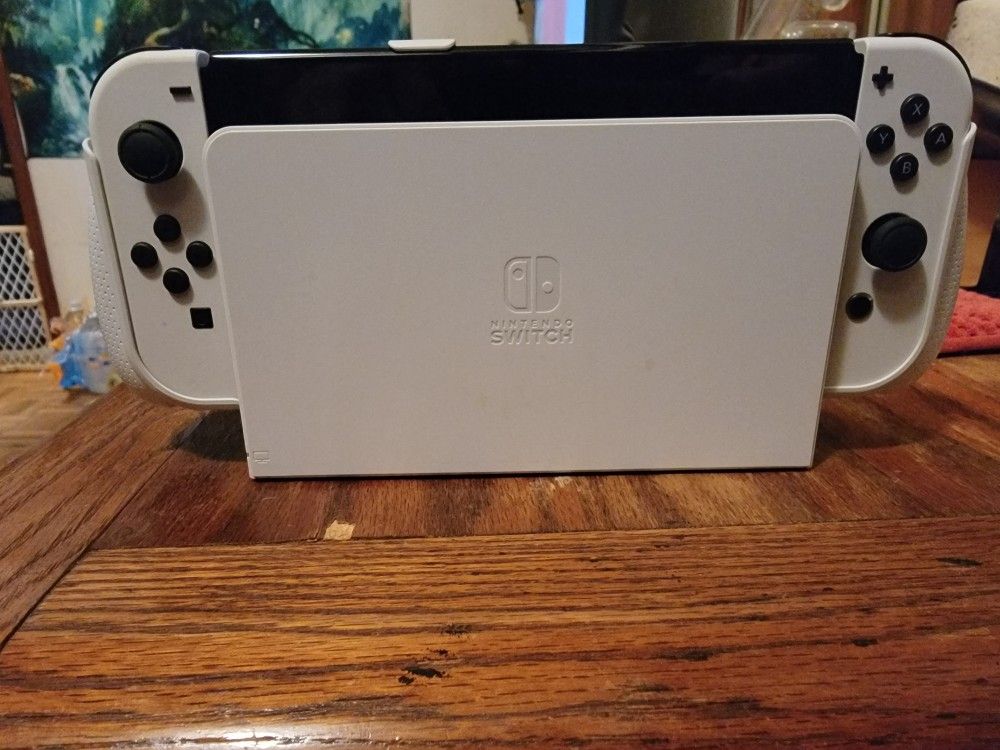 Nintendo Switch OLED With 11 Games