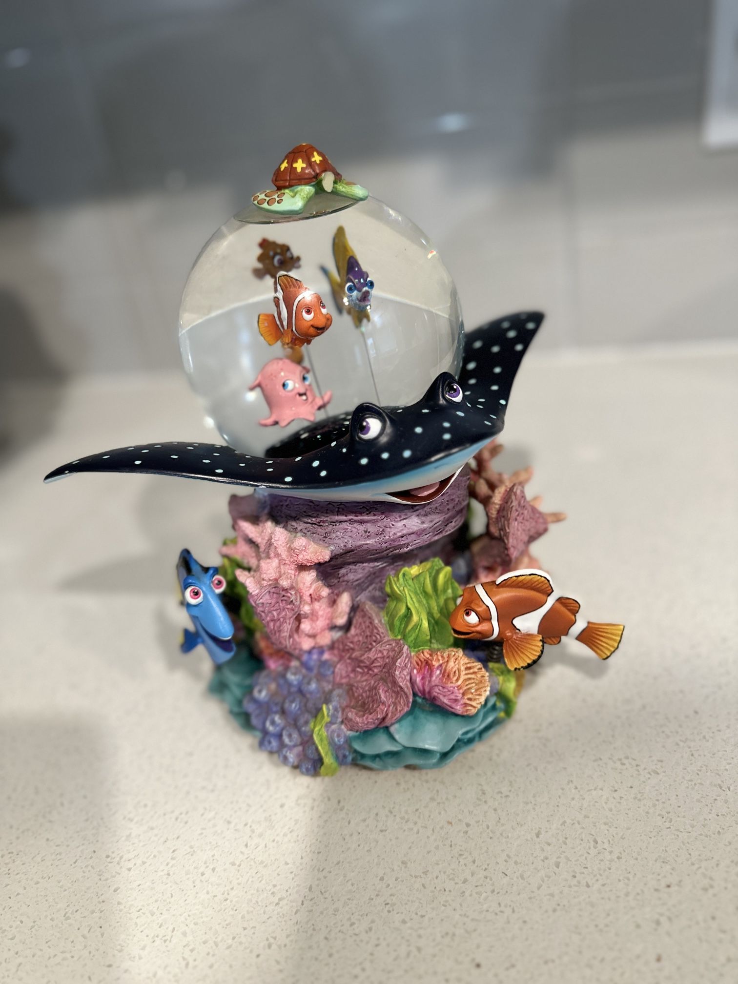 Finding Nemo Snow Globe