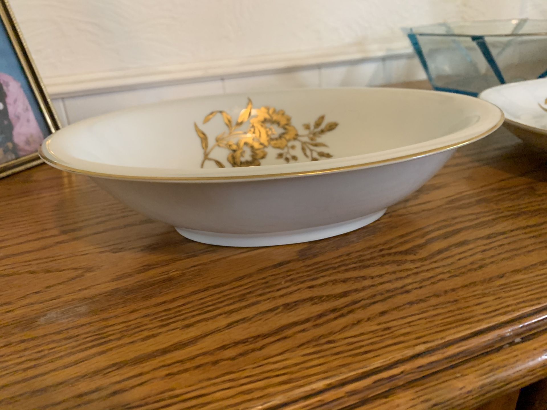 Vintage Heinrich platters and bowl