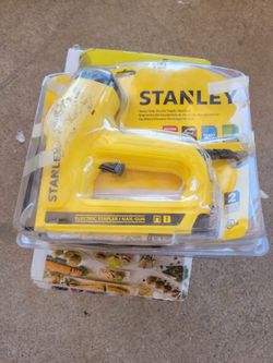 Stanley TRE550Z 120V 10 Amp 18 Ga. 2-In-1 Electric Stapler/ Brad Nailer New