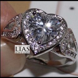 New 18k White Gold Engagement Ring 