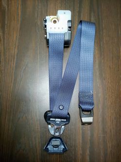 New Genuine GM Part 1996 - 1997 Blazer Jimmy Bravada Belt Kit Driver Seat