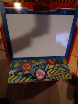 Paw Patrol Easel With Bookshelf On The Back