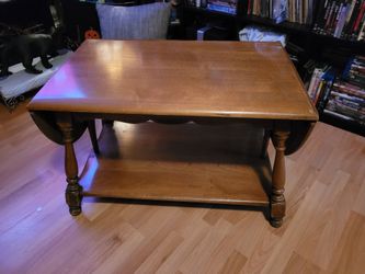 Center Table Maple Antique 