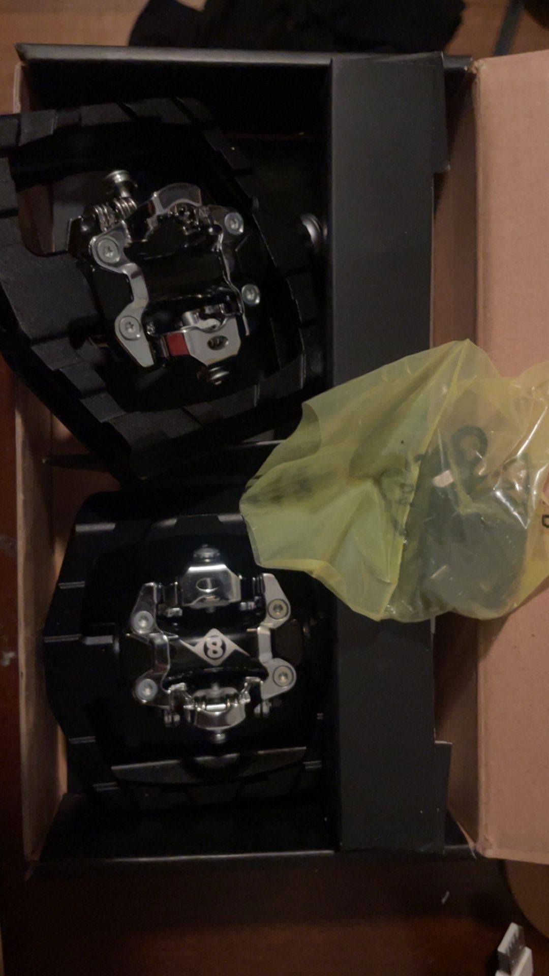 DOUBLE CLIPLESS PEDALS