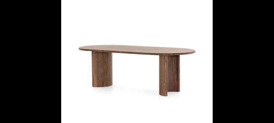 Brand NEW dining Table Crate and Barrel Oval Panos Dining Table. 94"Wx42"Dx30"H