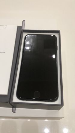 Like new iPhone 8 64gb factory unlocked