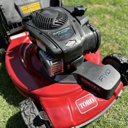 Lawnmower Toro Gas Lawn Mower