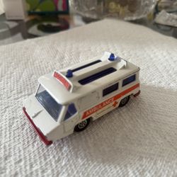 Corgi Motorway Ambulance #700 Diecast Hi-Speed Service #1278081 1:43