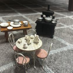 Vintage Dollhouse Furniture