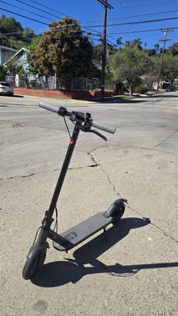 electric scooter 