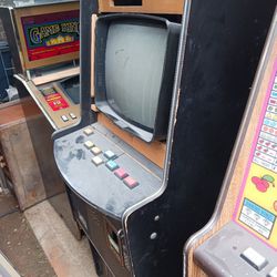 Slot Machines And Parts