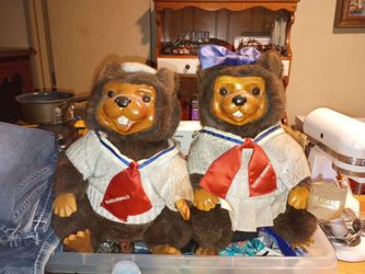Raikes original collectable wood carved bears