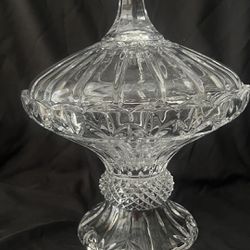 VINTAGE CUT CRYSTAL PEDESTAL CANDY DISH WITH LID 