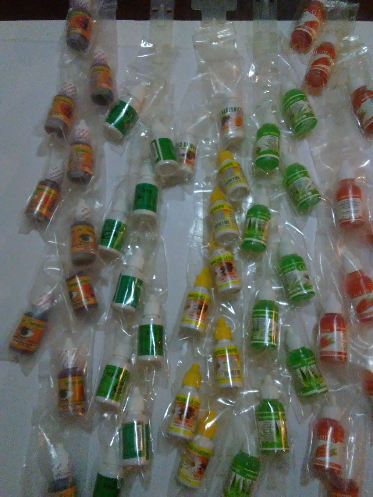Gotas para ojos AVAILABLE 7/23 tepezcohuite uña de gato manzanilla callos eye drops