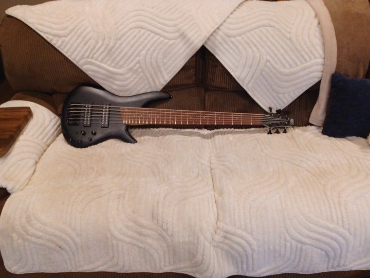 Ibanez Guitar 6 String Active Bass