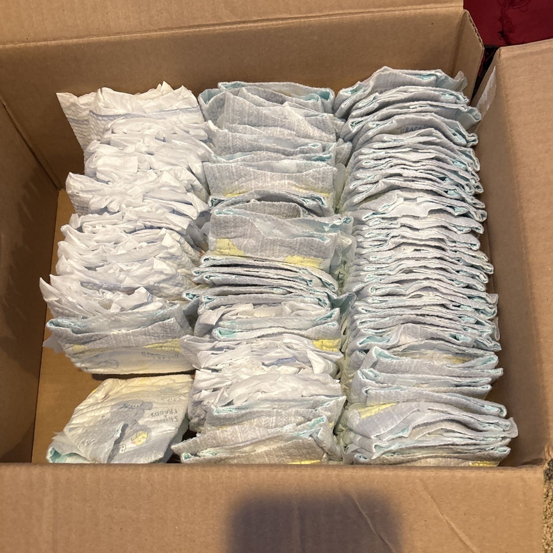 50 Pampers NB Dipers
