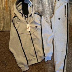 Grey N Black Nike Sweatsuit Size Medium 