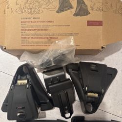 Set Of 2 Yakima Q Towers #135 -Rooftop Rack System Towers -over 1/2 Off Retail