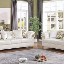 Luxury 2 Pc Sofa And Loveseat 