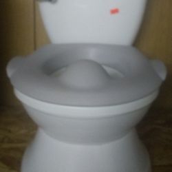 Toilet Shape Toddlers Potty Chair With Flush Sound