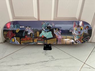 DesignerCon 2025 Japanese artist Konatsu Skate Deck