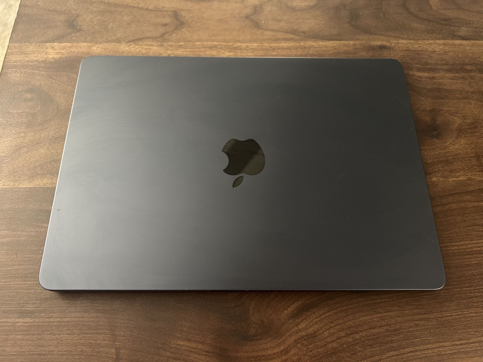 MacBook Air M2 8GB w/ AppleCare+