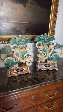 Chinese ceramic guardian lions, often called Foo Dogs (Fu Dogs) or Chinese guardian lions.