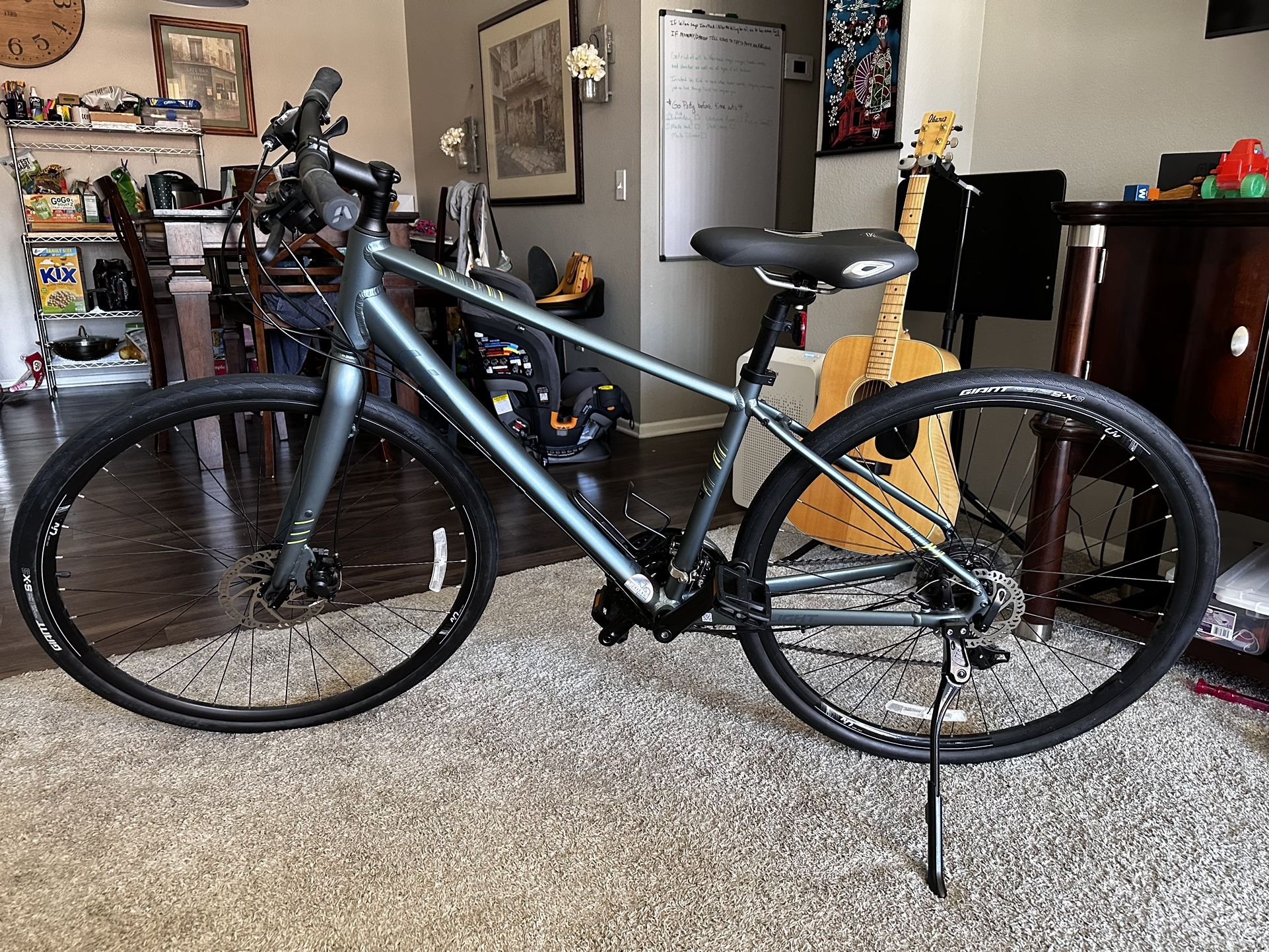 Liv Alight 3 DD Hybrid bike (2020)