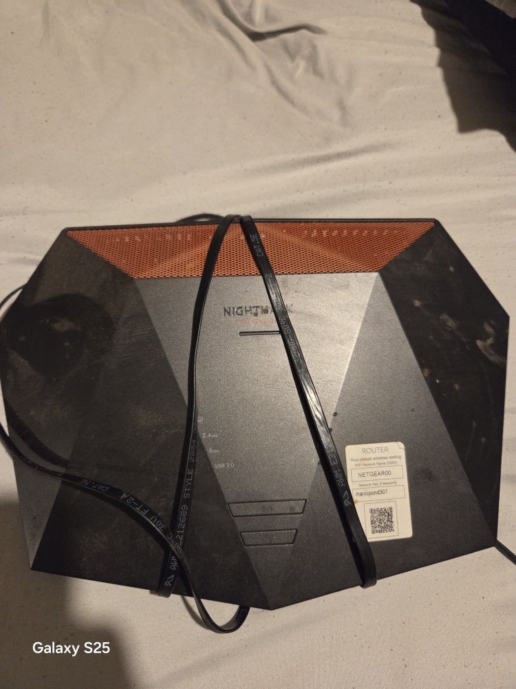 NETGEAR XR1000-100NAR Nighthawk AX5400 5.4Gbps 6-Stream Pro Gaming WiFi 6 Router