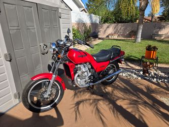 1982 Honda sliverwing GL500