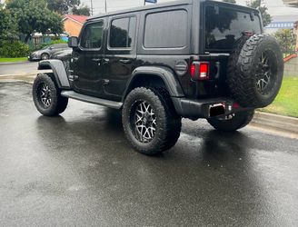 2019 Jeep Wrangler Sahara