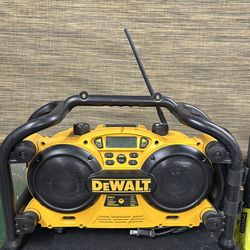 Dewalt Speaker 
