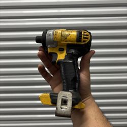 Dewalt 1/4 Inch Impact Driver