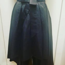 CHOIES Short front long back satin a line skirt sz L
