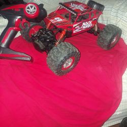 Off Road RC Dune Buggie AWD.