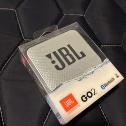 JBL GO2 : waterproof speaker 
