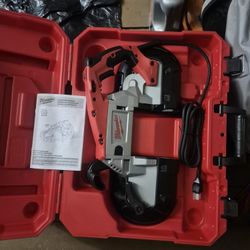 Milwawukee Chainsaw