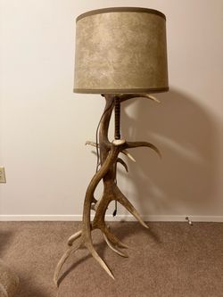 Elk Antler lamp