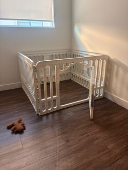 Dog playpen
