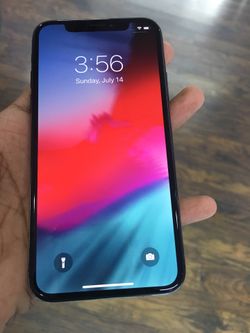 iPhone X 64GB Factory Unlocked , Excellent Condition, Free Charger And 30 Days Warranty