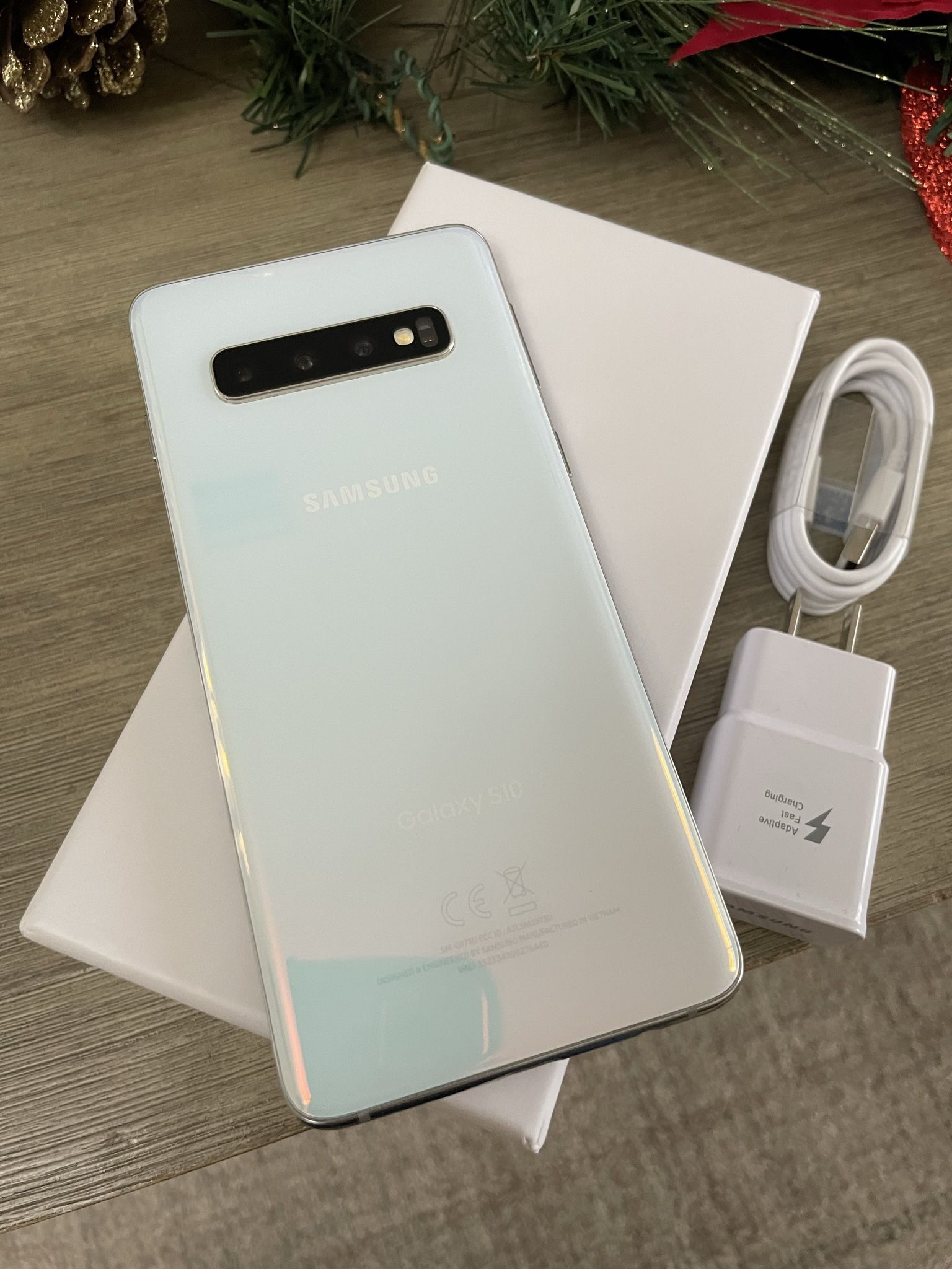 Samsung Galaxy S10 White 128gb Unlocked (price Is Firm)