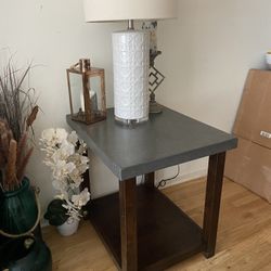 Chair side End Table 