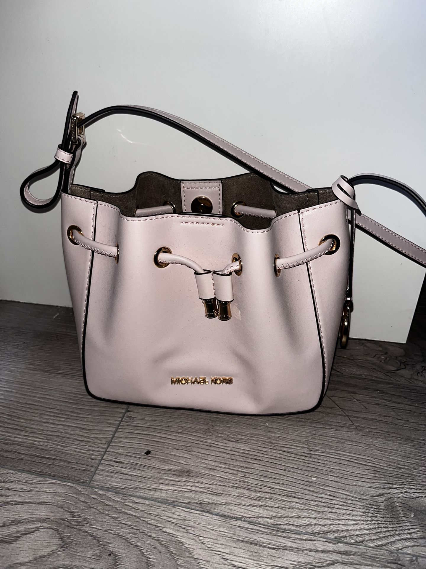 michael kors pink purse 