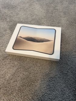 (Sealed) iPhone duo 512gigs ( factory unlocked )
