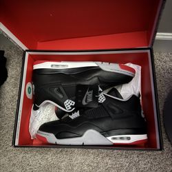Jordan 4 Remained Size 13