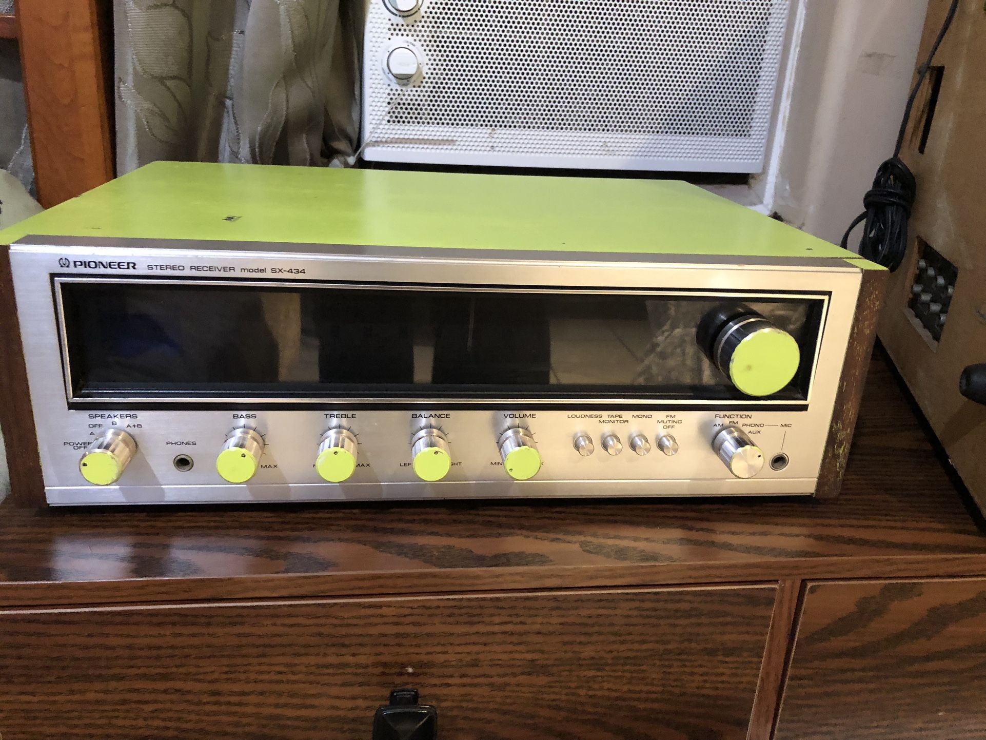 Vintage Pioneer SX424 Stereo Receiver - Tested Working