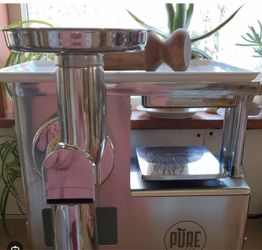 Pure Juicer - hydraulic juicing machine